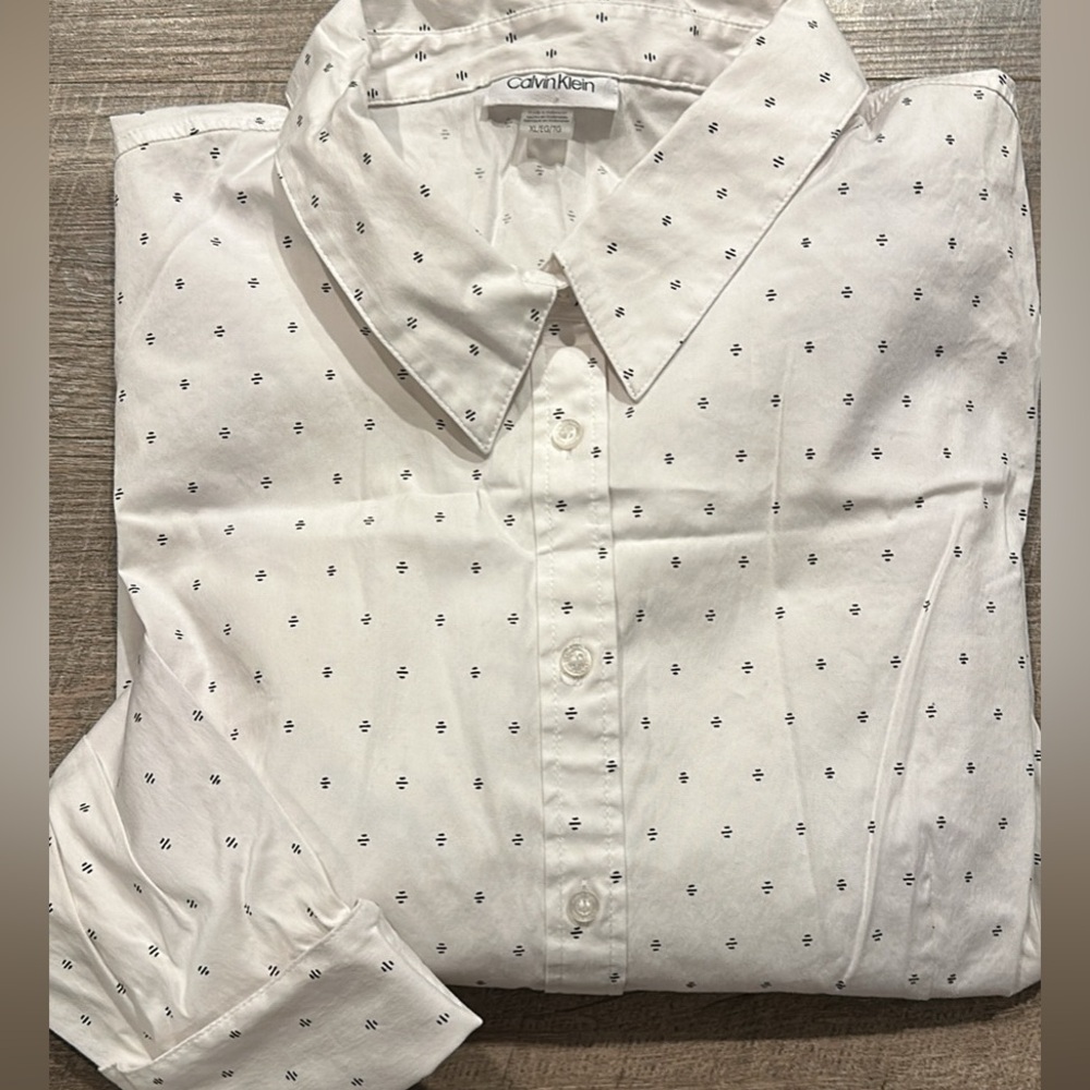 Calvin Klein White Patterned Button Down Wide Cuf… - image 1